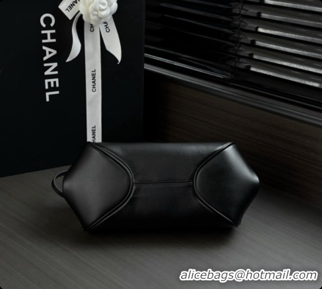 Luxury Chanel Clutch with Leather Strap in Smooth Calfskin AP5360 Black 2026
