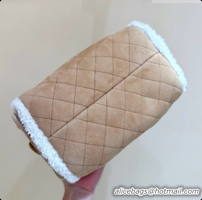 Duplicate Chanel Suede 25 Small Handbag with Shearling AS5293 Brown/White 2026