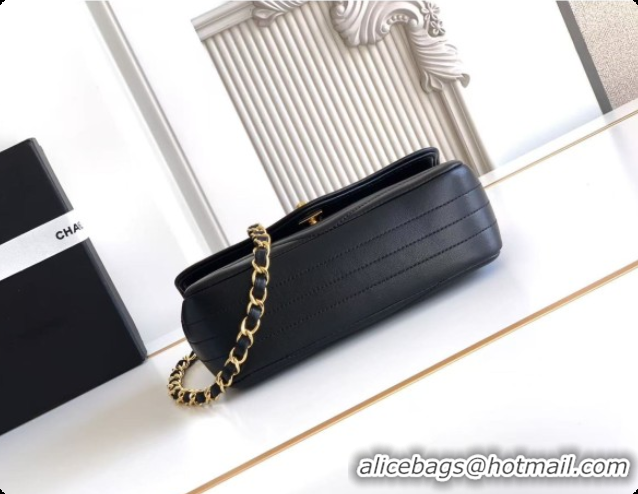 Good Looking Chanel Small Flap Bag in Patinated Lambskin AS6498 Black 2026
