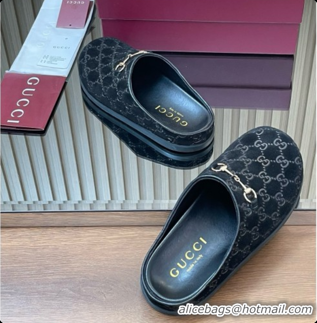 Stylish Gucci GG Suede Flat Mules with Horsebit G92123 Black 2026