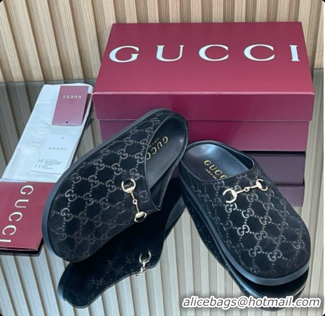 Stylish Gucci GG Suede Flat Mules with Horsebit G92123 Black 2026