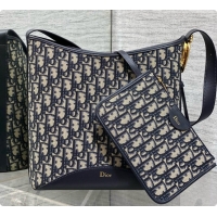 Good Looking Dior Medium Dior Médaillon Bucket Bag in Blue Dior Oblique Jacquard 2026 6072541