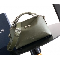 Luxurious Dior Archie Zipped Bag with Strap Black Grained Calfskin D090325 Green 2026