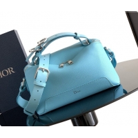 Top Design Dior Archie Zipped Bag with Strap Black Grained Calfskin D090325 Blue 2026