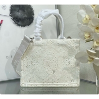 Grade Dior Small Dior Book Tote with Strap in Latte Embroidered Crochet with Dior Médaillon Signature D100736 2026
