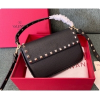 Sumptuous Valentino Rockstud Grainy Calfskin Pouch 3022 Black 2026
