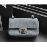 Good Looking Chanel ...